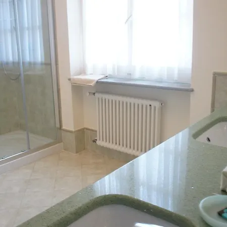 Red Wine Luxury Villa * Verduno
